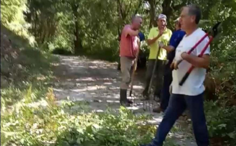 Još jedna akcija uređenja puta u Brusnima