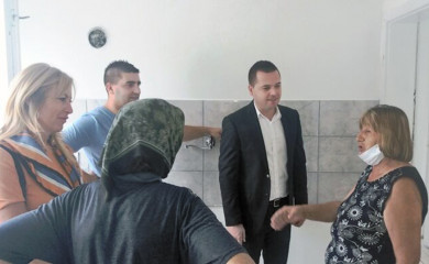 Porodice Krsman i Jevtović dobile uslovan smještaj