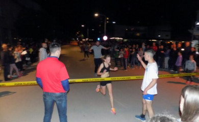 Sutra Noćne trke- jedna od najmasovnijih i najomiljenijih fočanskih manifestacija