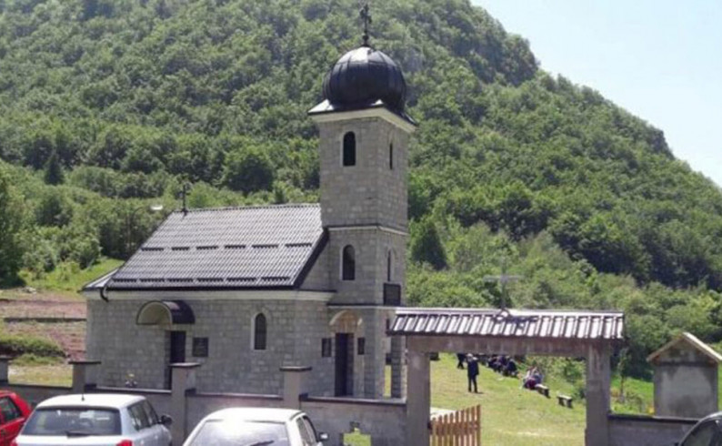 Na Trojčindan krsna slava hrama u Osijama