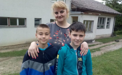 Priča o seoskoj školi u Mješajama, rastaju se dva jedina đaka