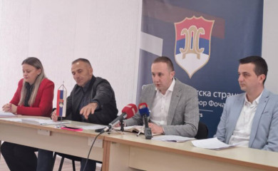 Opština predlaže novi kredit, opozicija protiv