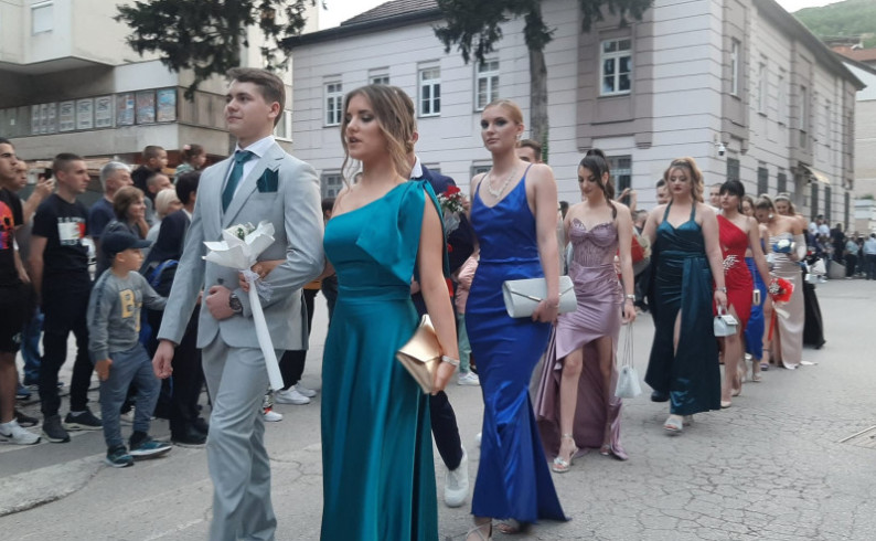 Fočanski maturanti: Profesori su nam pomogli da postanemo bolji ljudi