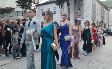 Fočanski maturanti: Profesori su nam pomogli da postanemo bolji ljudi