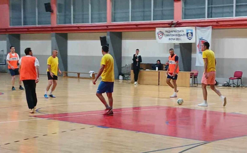 Pošte najubjedljivije na startu Radničke lige