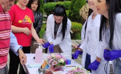 Besplatno mjerenje pritiska, šećera i kiseonika u krvi povodom Međunarodnog dana sestrinstva