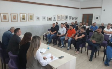 Zaposlenje djece poginulih boraca- zajednički zadatak društva, grada i republike