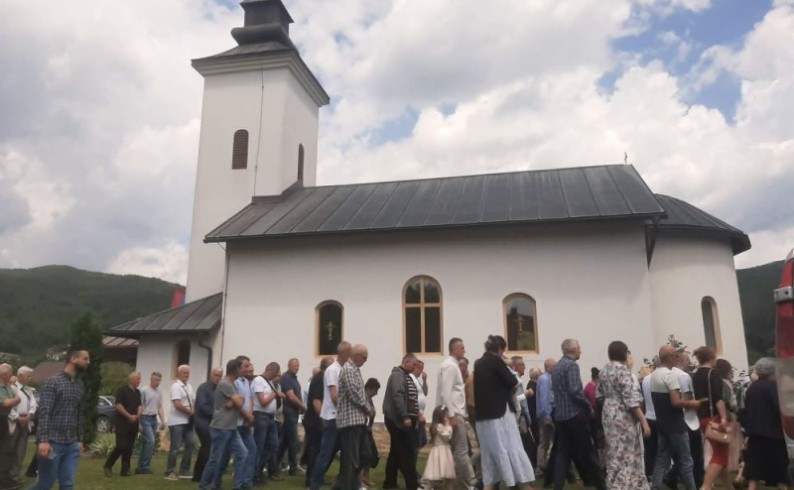 Ustikoljani proslavili krsnu slavu